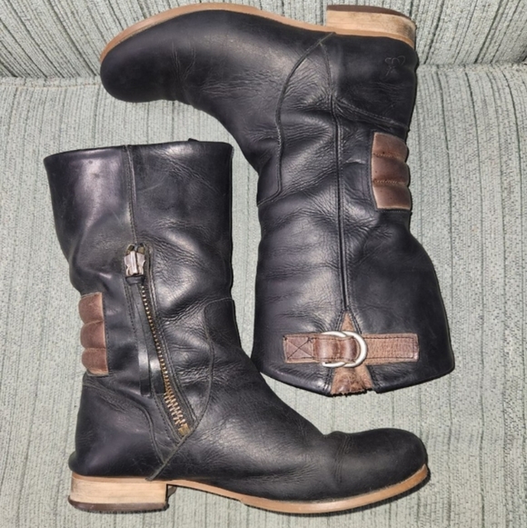 John Fluevog Shoes - John Fluevog Kipo Radio Boots